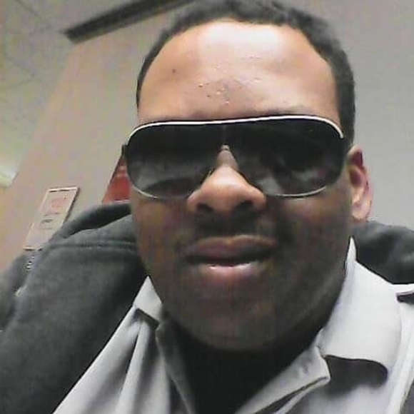 Meet your Posher, Curtis - Picture 1 of 1